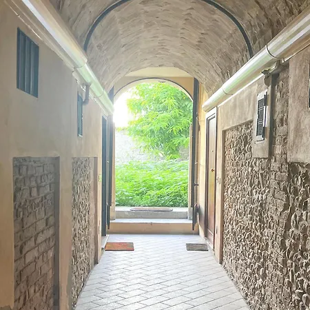 La Maisonette *